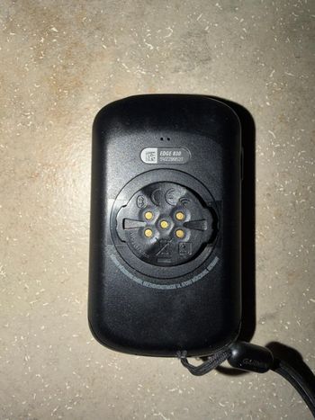 Used Garmin Edge 830 GPS Cycling Computer bike — image 2 of 4