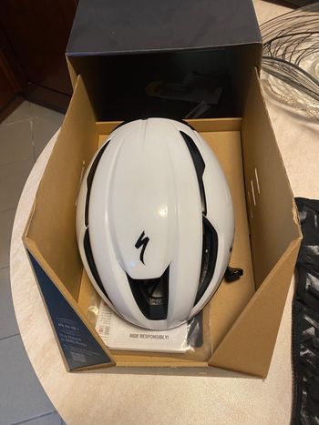 Used Specialized EVADE3 Tg M Bianco Helmet bike