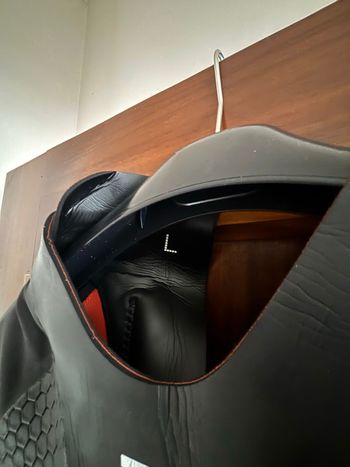Used Deboer Fjord 4.0 Wetsuit 2026 bike