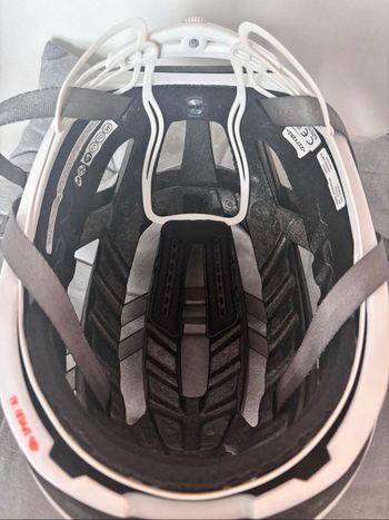 Used Giro Aries Spherical Helmet 2024 bike — image 11 of 11