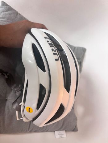 Used Giro Aries Spherical Helmet 2024 bike — image 6 of 11