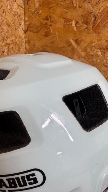 Used ABUS MoTrip MTB Helmet bike — image 4 of 9