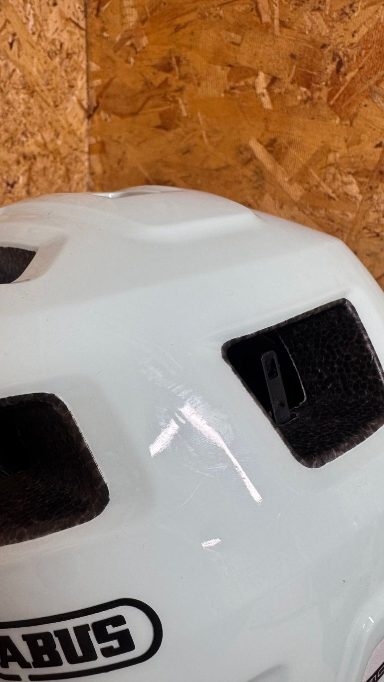 Used ABUS MoTrip MTB Helmet bike — image 4 of 9