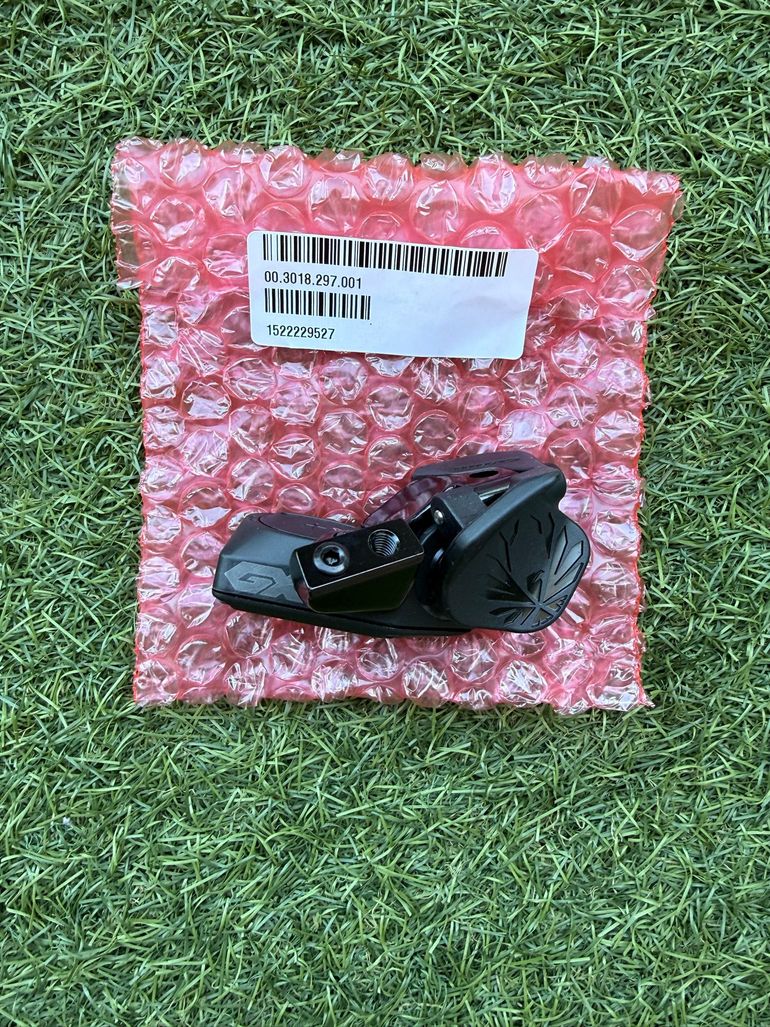 Used Sram Kit GX Axs 12V 2026 bike — image 8 of 9
