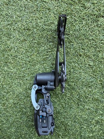 Used Sram Kit GX Axs 12V 2026 bike — image 7 of 9