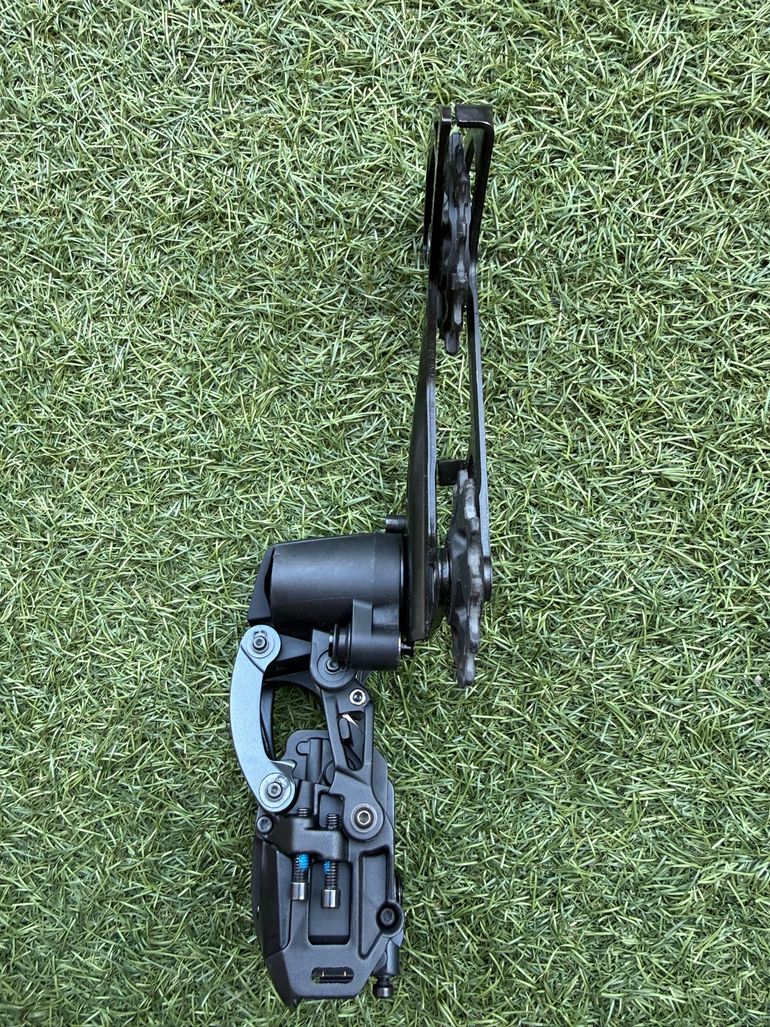 Used Sram Kit GX Axs 12V 2026 bike — image 7 of 9