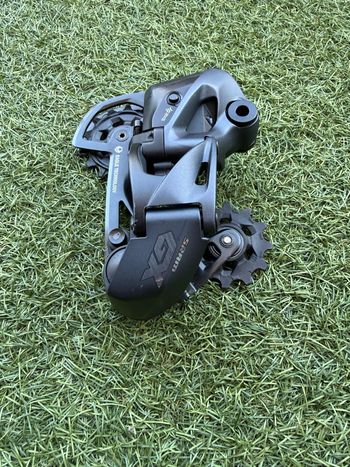 Used Sram Kit GX Axs 12V 2026 bike — image 3 of 9