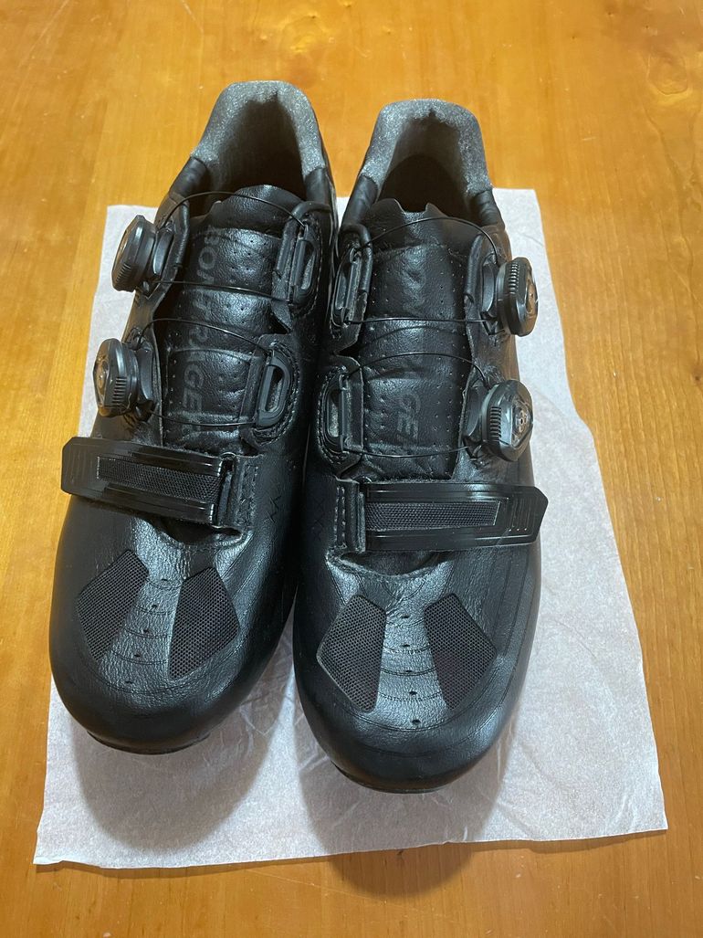 Used Bontrager Cycling Shoes 2021 bike — image 6 of 7
