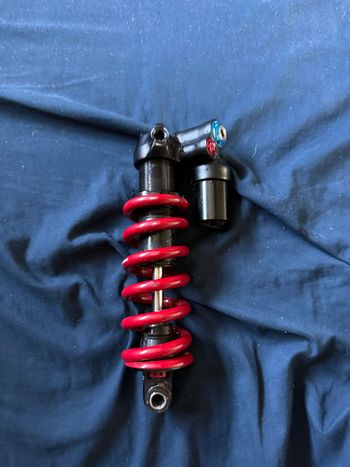 Used Fox DHX2 Factory Coil Shock 2024 bike
