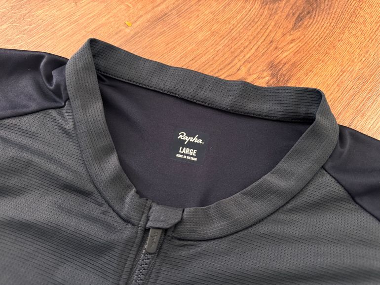 Used Rapha Men's Pro Team Training Jersey - L bike — image 4 of 9
