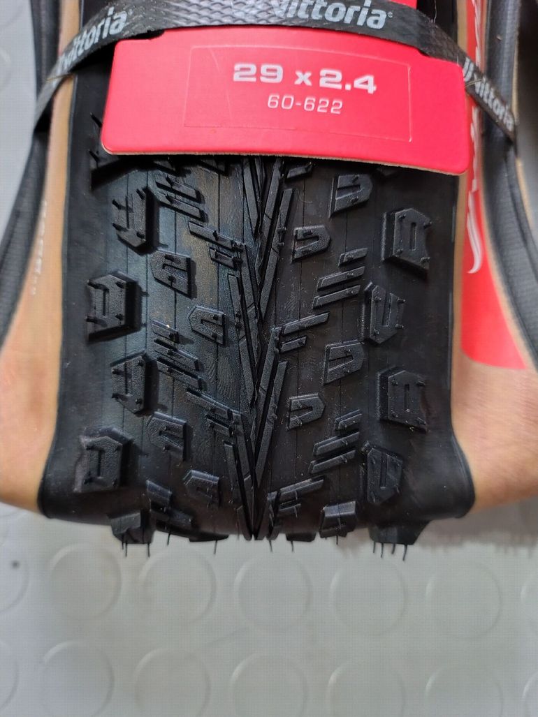 Used Vittoria Peyote XC Race 29x2.4 bike — image 4 of 4