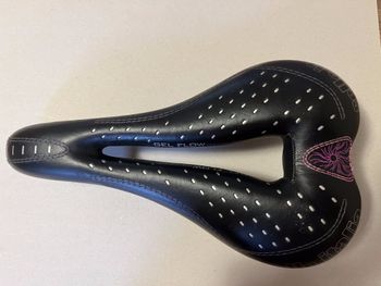 Used Selle Italia Diva Gel Flow Nero Donna 2019 bike — image 4 of 7