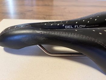Used Selle Italia Diva Gel Flow Nero Donna 2019 bike — image 5 of 7