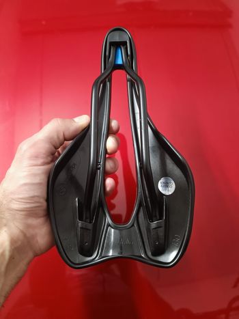 Used Selle Italia SLR Boost TM Superflow 130 mm bike — image 3 of 4