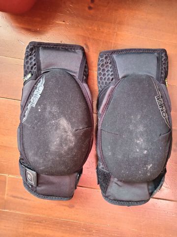 Used O’Neill Knee pads 2024 Cycling Clothing