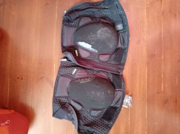 O’Neill Knee pads 2024 bike de segunda mano — imagen 3 de 6