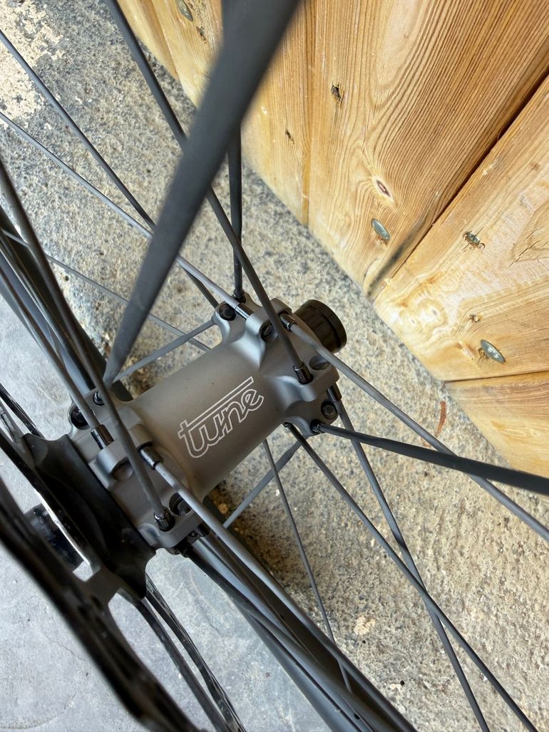 Used Reserve 42|49 SL Turbulent Aero 2026 bike — image 2 of 4