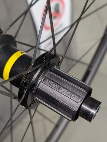 Mavic Ksyrium S Disc 2023 bike d'occasion — image 4 sur 4