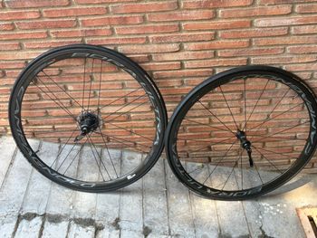 Used Campagnolo Bora Ultra 35 Wheelset 2020 bike — image 2 of 4
