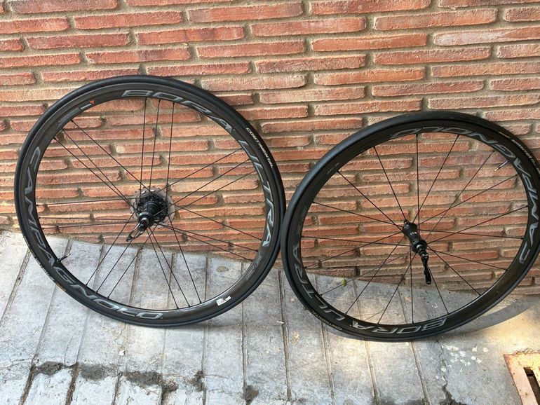 Used Campagnolo Bora Ultra 35 Wheelset 2020 bike — image 2 of 4
