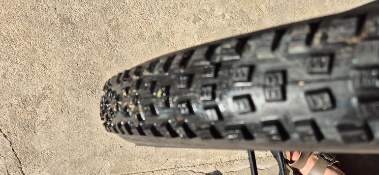 Used Schwalbe Magic Mary + Nobby Nic bike — image 8 of 8