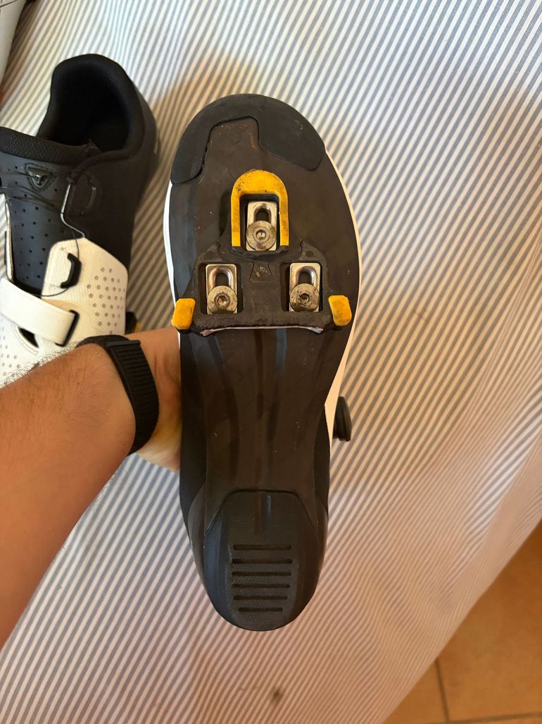 Used Specialized Torch 2.0 Road Shoes 2024 bike — image 5 of 9