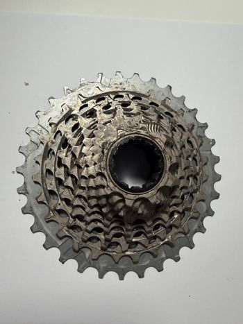 Used Sram Red 10-33 1290-D1 Cassette bike — image 2 of 3