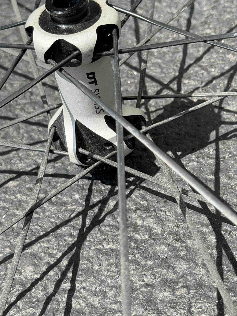 Used Dt Swiss CR 1600 Spline Wheelset bike — image 2 of 4