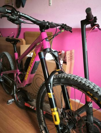 Used Öhlins RXF38 m.2 Air TTX18 29'/44/170 2025 bike — image 4 of 4