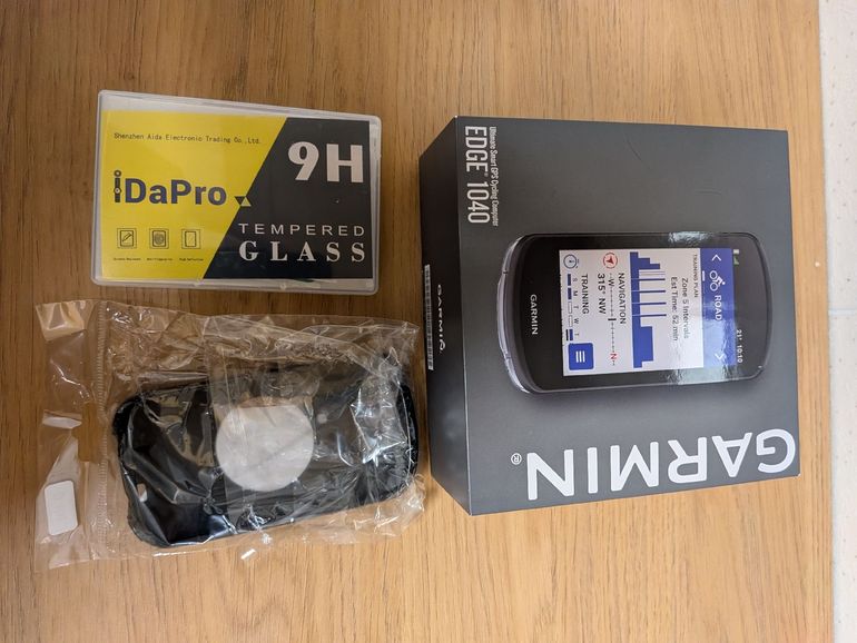 Used Garmin Edge 1040 GPS Computer bike — image 2 of 3