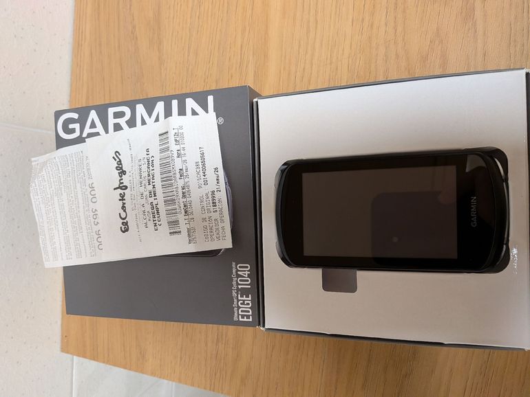 Used Garmin Edge 1040 GPS Computer bike — image 3 of 3