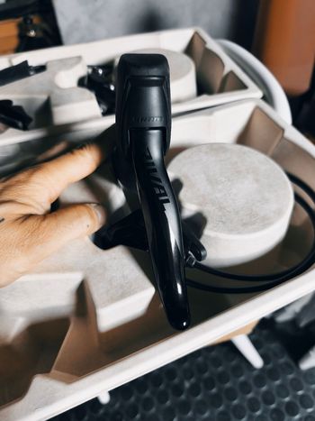 Used Sram Rival DoubleTap Control Levers 2022 bike — image 2 of 3