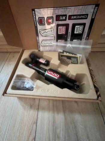 Used RockShox Vivid Air Shock 2025 bike