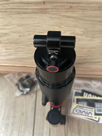 Used RockShox Vivid Air Shock 2025 bike — image 8 of 9
