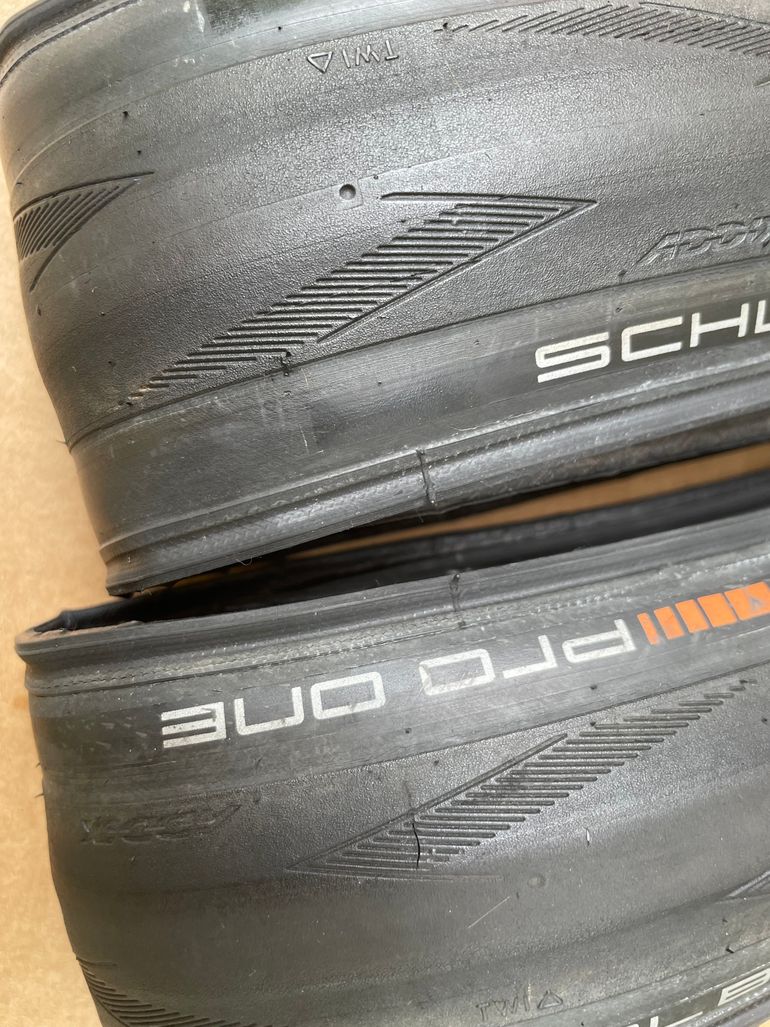 Used Schwalbe Pro One TLE Rennrad Reifen Mantel 32-622 (32/700c/28x1.25) bike — image 2 of 4