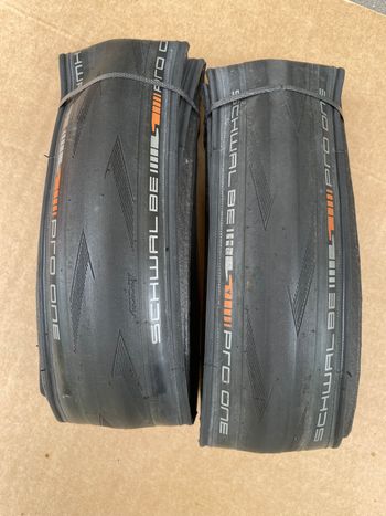 Used Schwalbe Pro One TLE Rennrad Reifen Mantel 32-622 (32/700c/28x1.25) bike — image 4 of 4