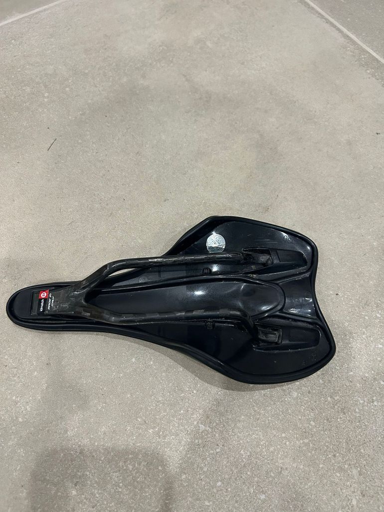 Used Selle Italia SLR Boost Kit carbone 2025 bike — image 3 of 5