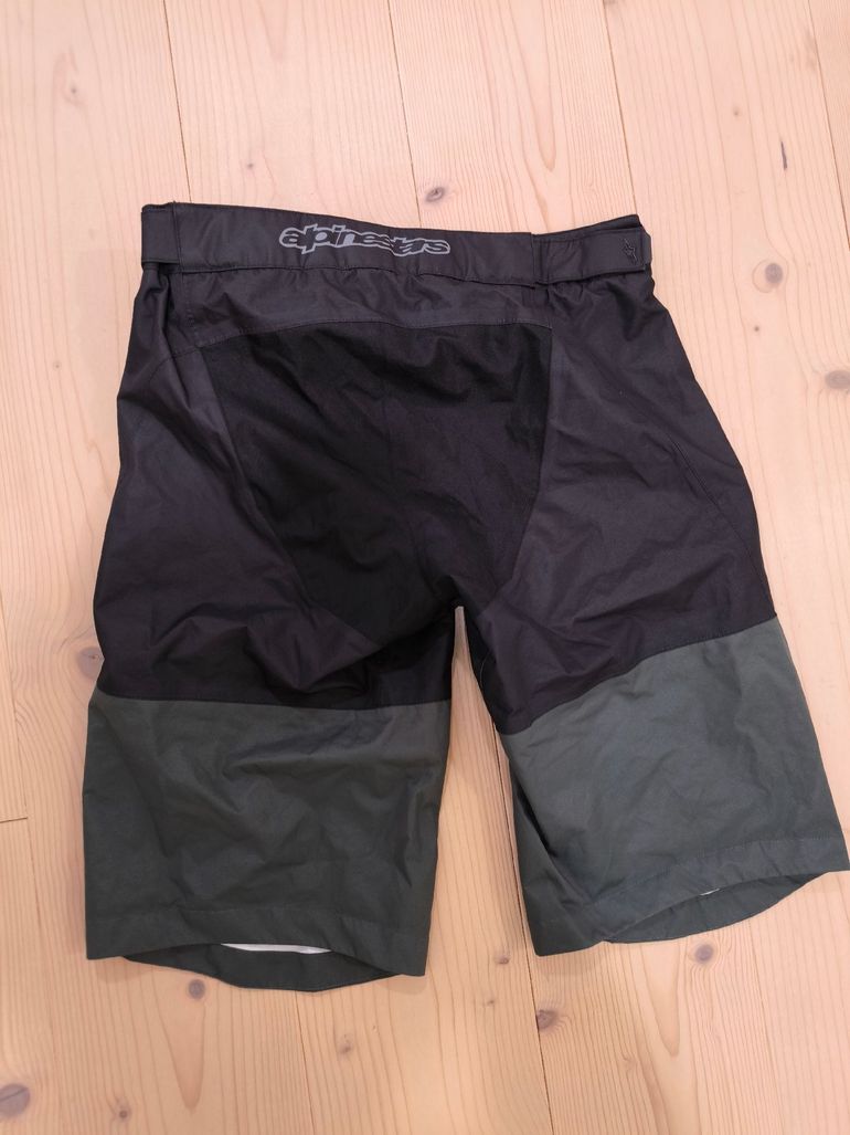 Used Alpinestars Shorts MTB 2018 bike — image 1 of 6