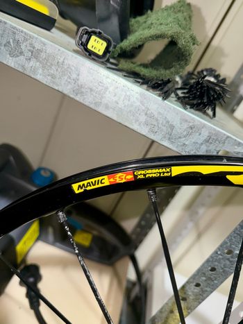 Used Mavic Crossmax XL Pro Ltd 27.5 bike — image 3 of 7