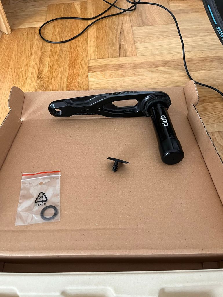 Used Sram Rival DUB AXS Powermeter Upgrade E1 linker Kurbelarm 170mm 2026 bike — image 3 of 6