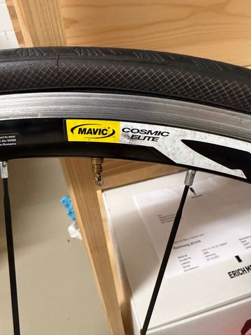 Used Mavic Cosmic Elite bike — image 4 of 4