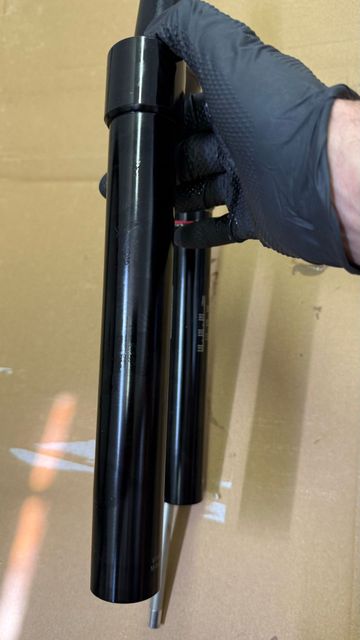 Gebrauchtes RockShox SID Ultimate 35mm Crown Upper Leg 2023 bike — Bild 4 von 4