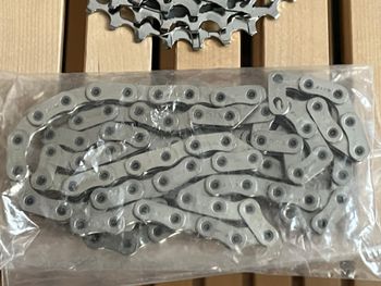 Used Sram Force eTap AXS 2x12V bike — image 4 of 15