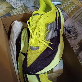 Used New Balance FuelCell Rebel v5 2026 bike — image 7 of 7