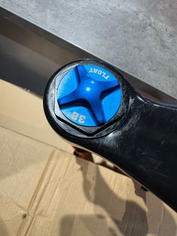 Used Fox 38 Factory Grip 2 Fork Kashima bike — image 9 of 20