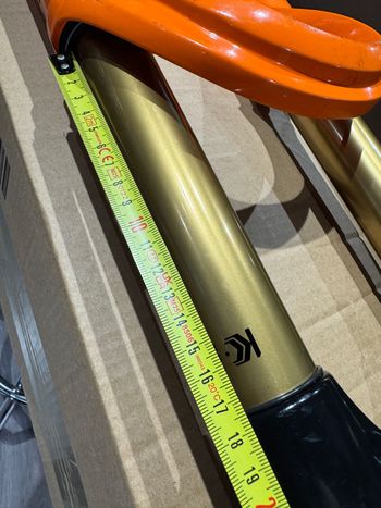 Used Fox 38 Factory Grip 2 Fork Kashima bike — image 3 of 20