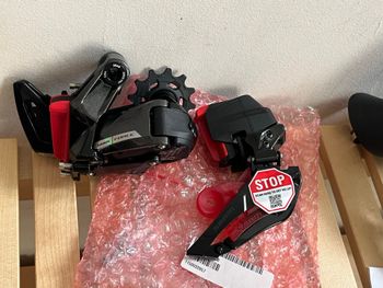 Used Sram Force D2 AXS 2x12v HDR bike — image 16 of 19