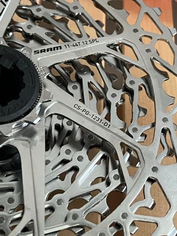 Used Sram Force D2 AXS 1-12V HDR bike — image 8 of 18