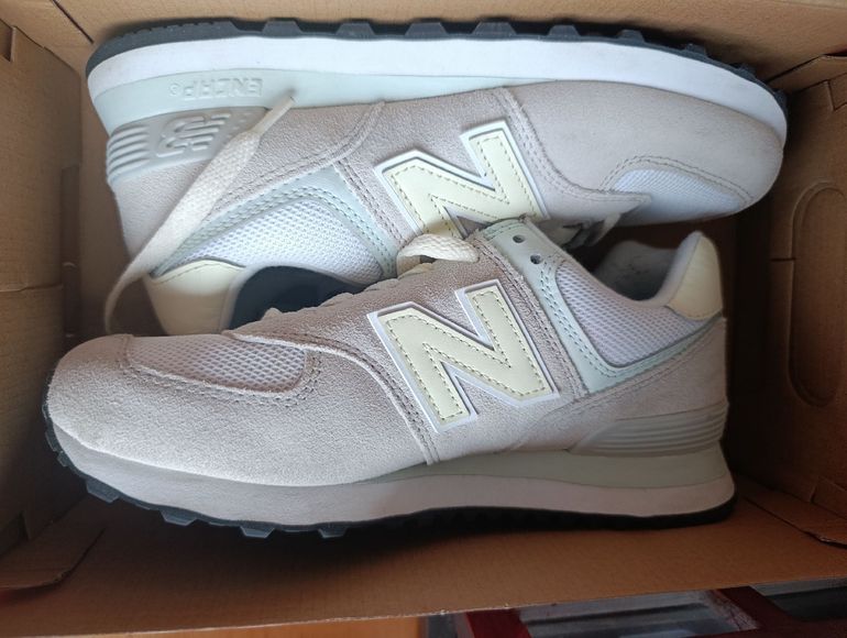 Used New Balance 574 bike — image 4 of 4
