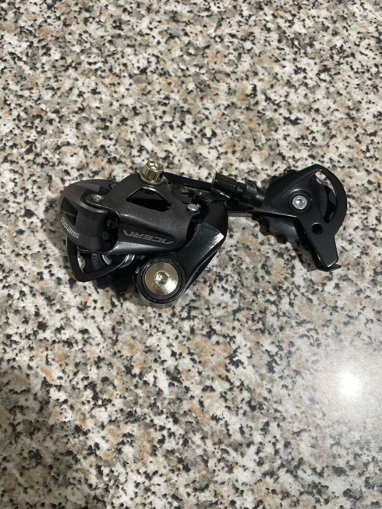 Used Shimano ACERA bike — image 2 of 6